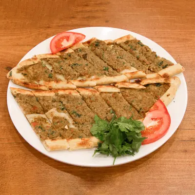 Kıymalı Pide