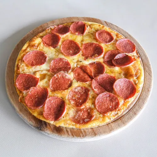 Sucuklu Kaşarlı Pizza