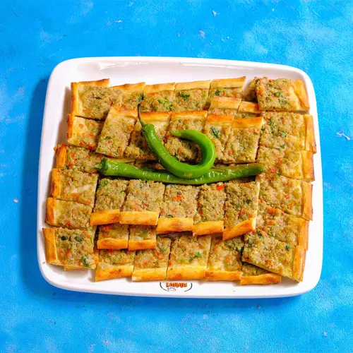 Kıymalı Pide