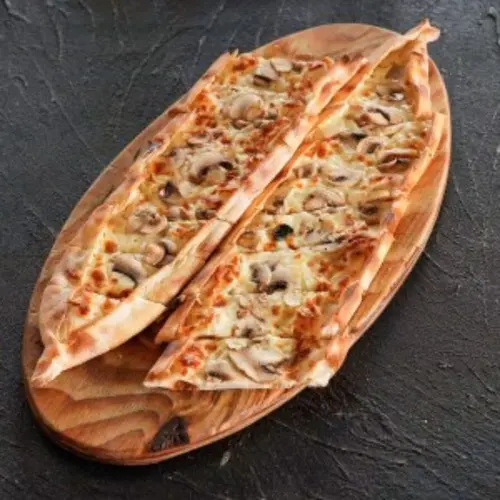 Mantarlı Kaşarlı Pide