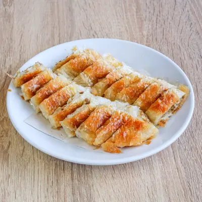 Patatesli Kol Böreği