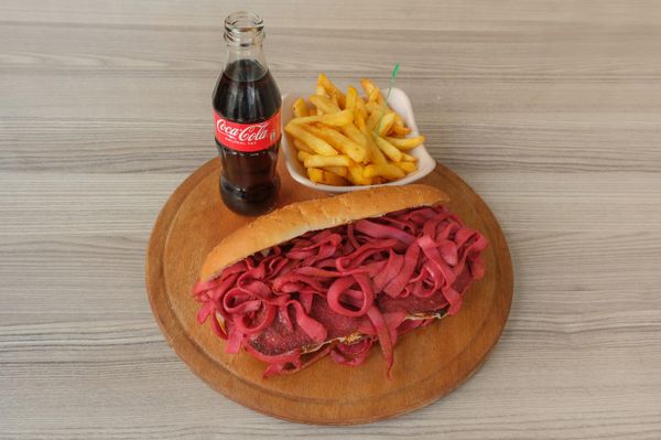 Kumru Sandviç Menü