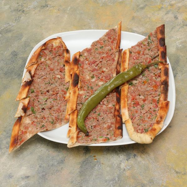 Soğansız Kıymalı Pide