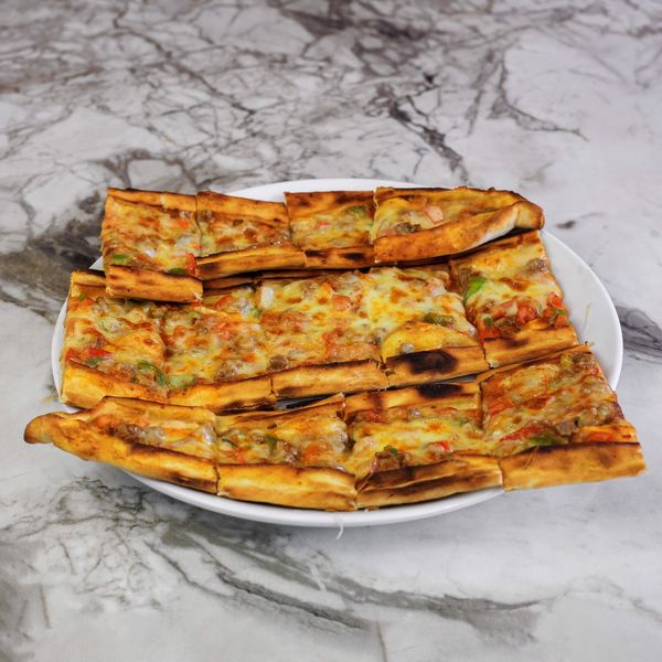 Mantarlı Kaşarlı Pide