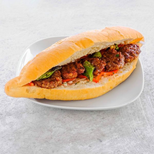Tam Ekmek Arası Izgara Dana Köfte
