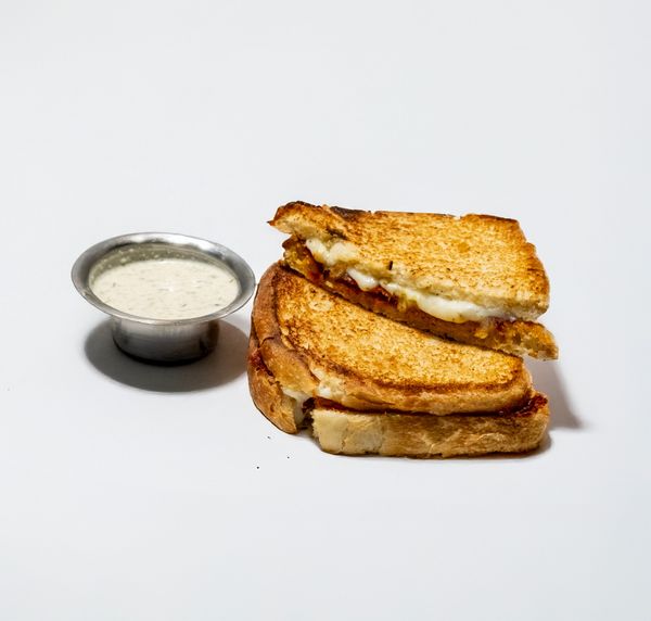 Dilli Kaşarlı Tost