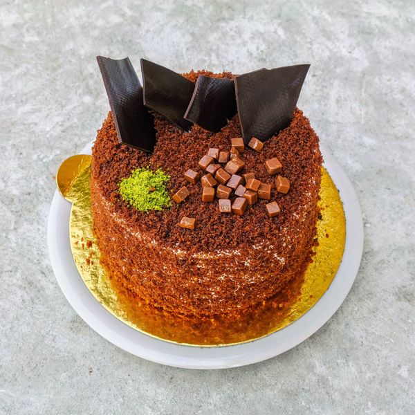Çikolatalı Yaş Pasta (12 Kişilik)