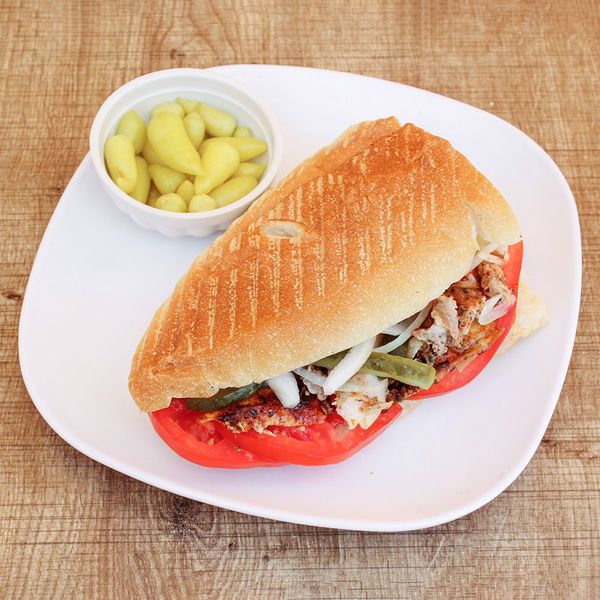 Ekmek Arası Tavuk Şnitzel