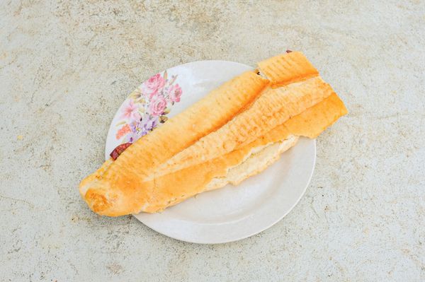 3/4 Ekmek Arası Sucuklu Kaşarlı Tost