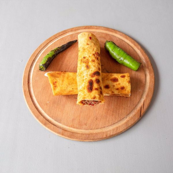 Haşlanmış Yumurtalı & Peynirli Katmer Dürüm