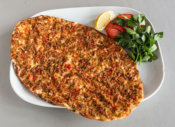 Cevizli Lahmacun