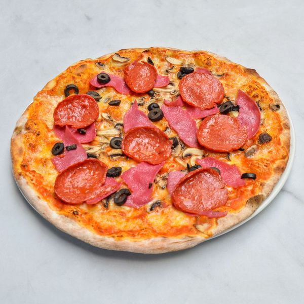 Sucuklu Pizza (Orta Boy)