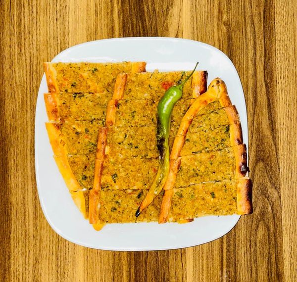 Kıymalı Pide (Soğansız)